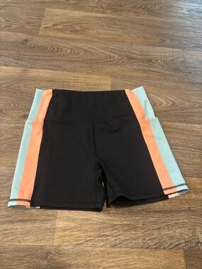 Senita Athletics High Waisted Shorts Black Colorblock Side Pocket 4” Women’s Med